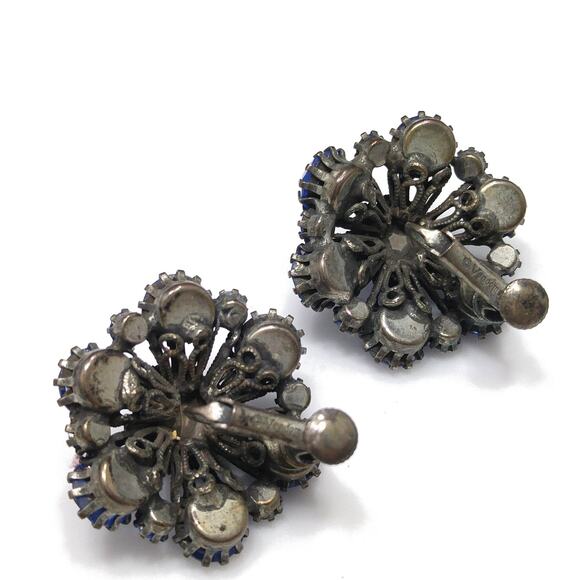 Vendome Blue Rhinestone Floral Clip Earrings, Antiqued Silver Tone, Vintage - Picture 7 of 10